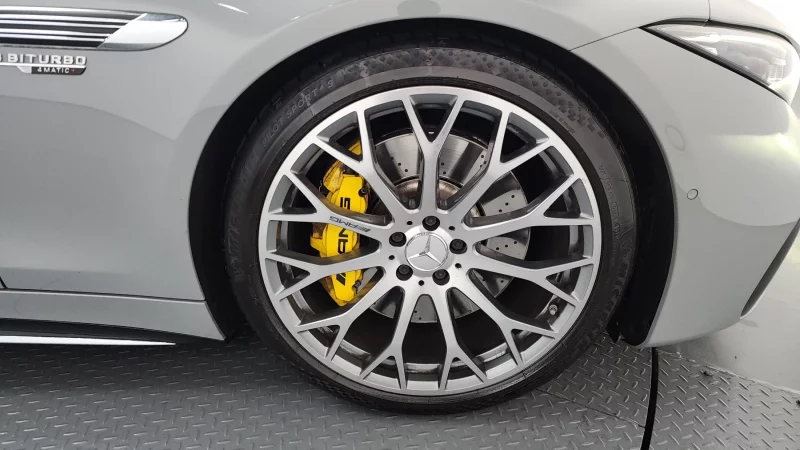 Mercedes-Benz SL-Class