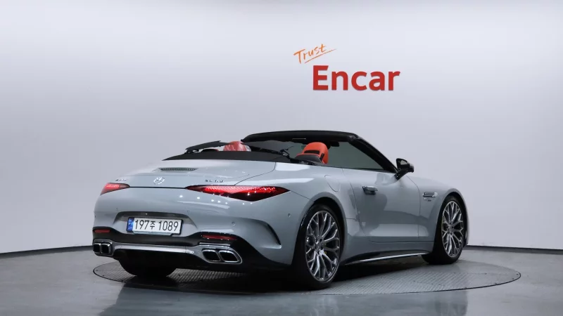 Mercedes-Benz SL-Class