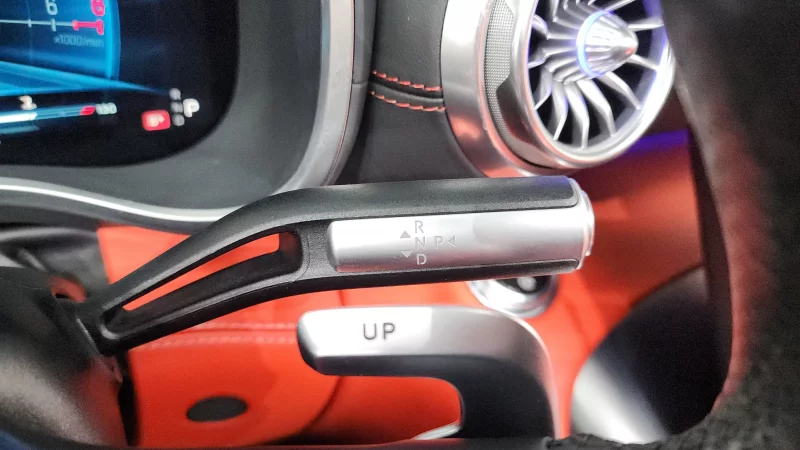 Mercedes-Benz SL-Class