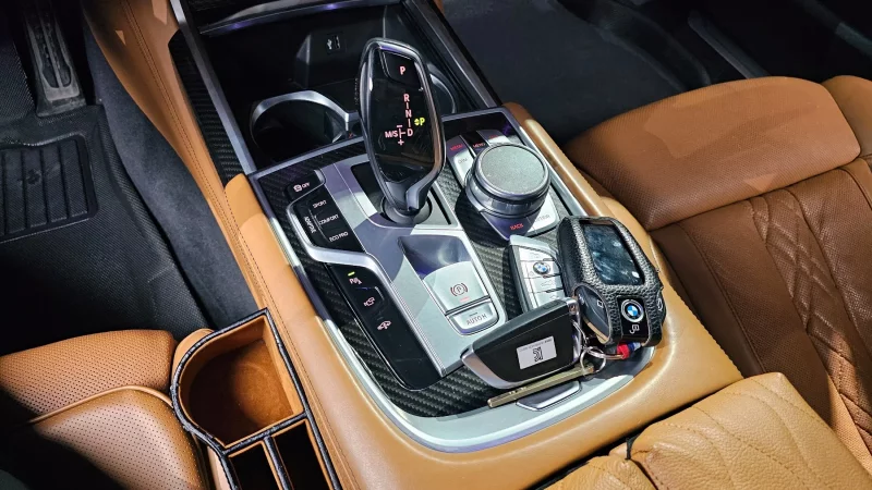 BMW 7-Series