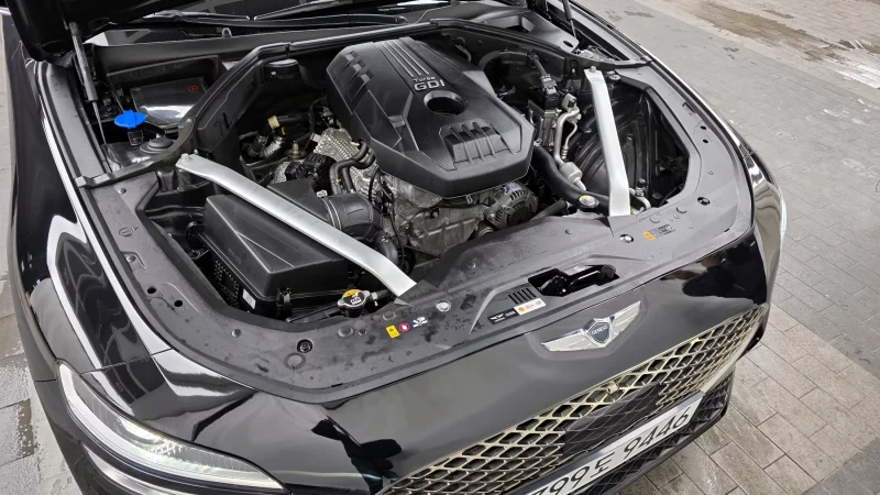 Genesis G70
