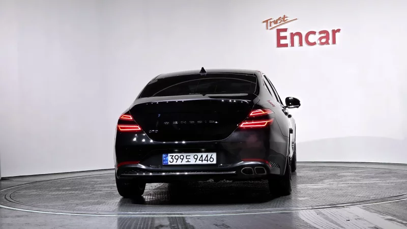 Genesis G70