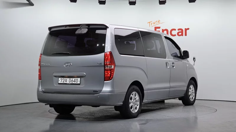 Hyundai Grand Starex