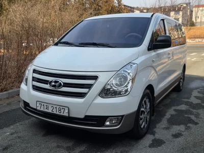 Hyundai Grand Starex