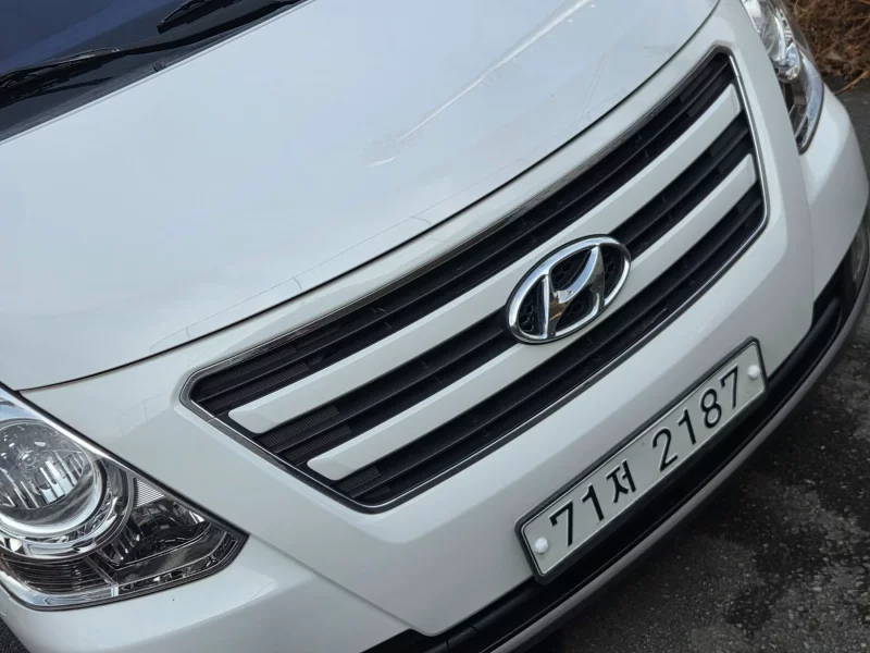 Hyundai Grand Starex
