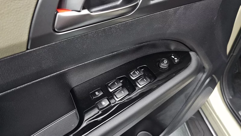 SsangYong Rexton Sports Khan