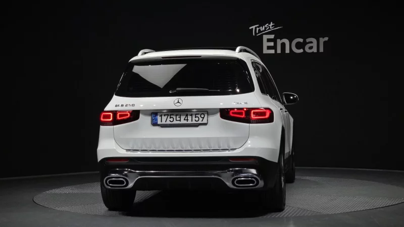 Mercedes-Benz GLB-Class