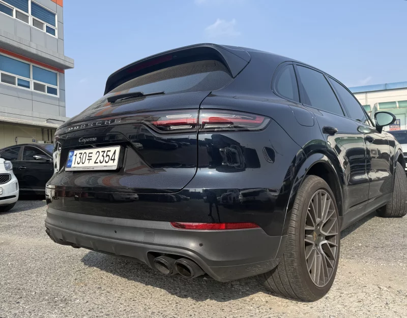 Porsche CAYENNE