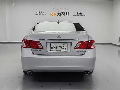 Lexus ES350