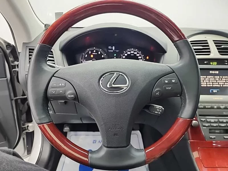 Lexus ES350