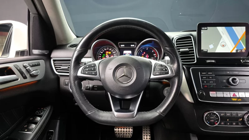 Mercedes-Benz GLE-Class