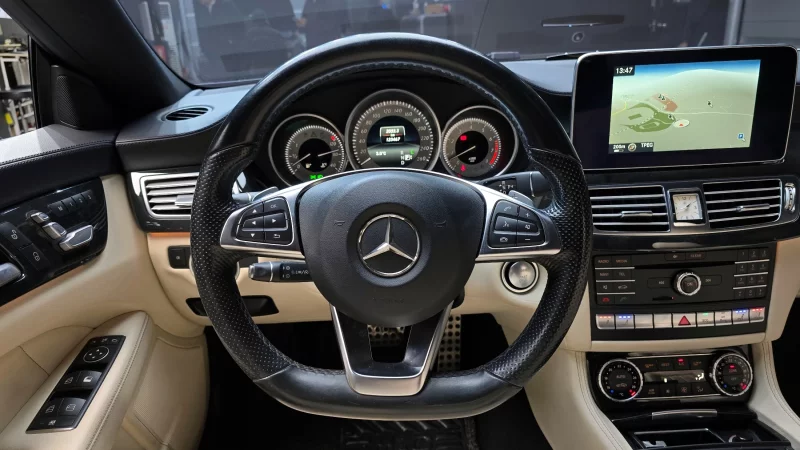Mercedes-Benz CLS-Class