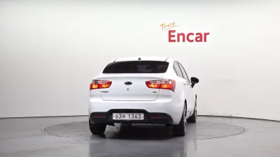 Kia pride