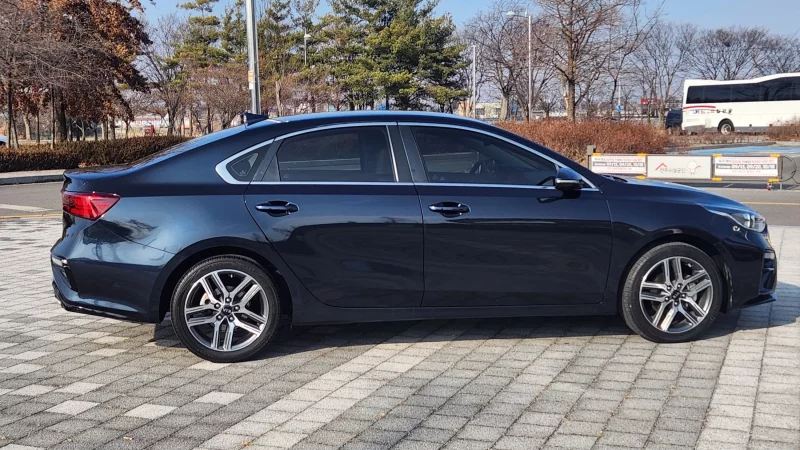 Kia K3