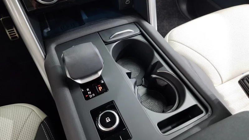 Land Rover DISCOVERY