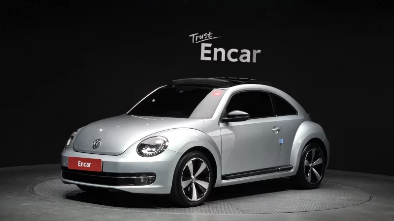Volkswagen BEETLE
