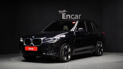 BMW iX3 2024