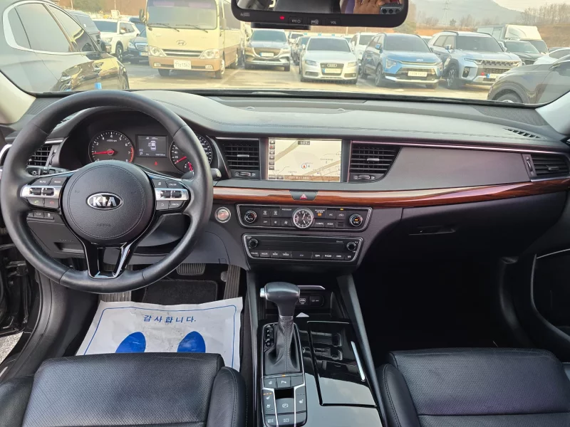 Kia K7