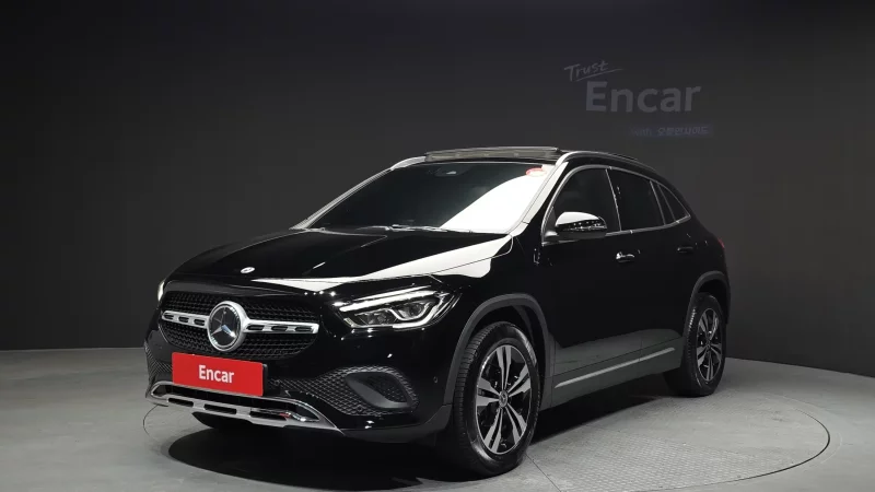 Mercedes-Benz GLA-Class