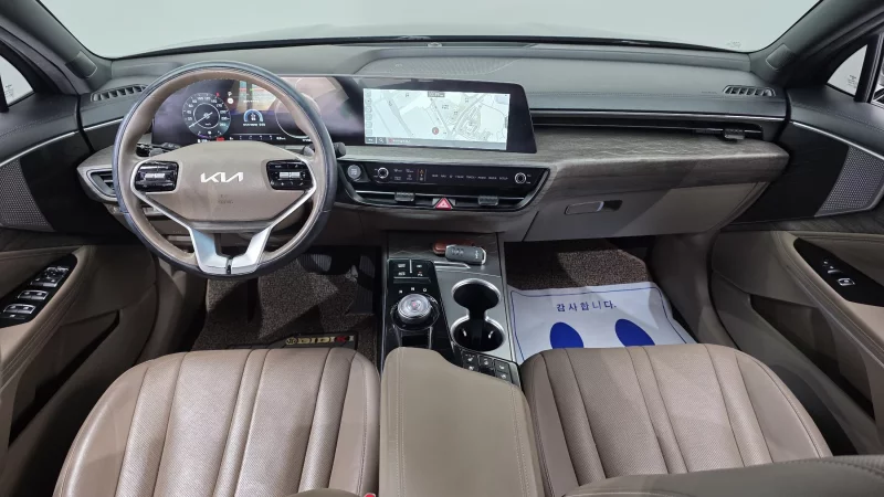 Kia K8