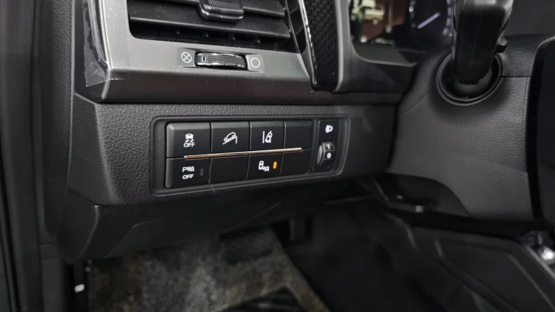 SsangYong Rexton Sports Khan