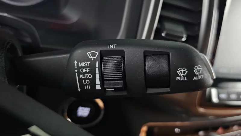 SsangYong Rexton Sports Khan