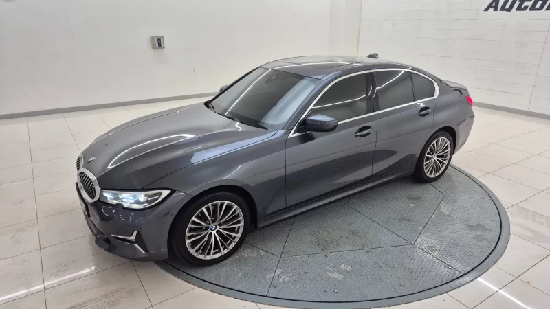 BMW 3-Series