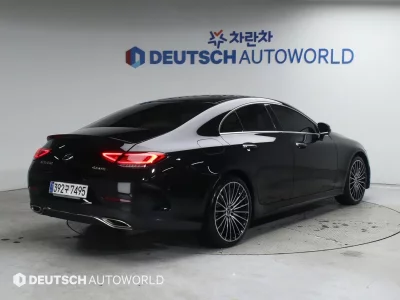 Mercedes-Benz CLS-Class