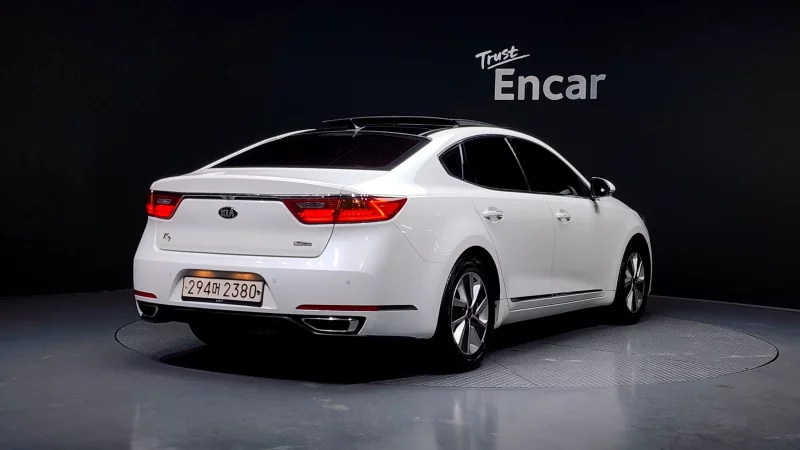Kia K7