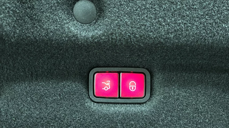 Mercedes-Benz SL-Class