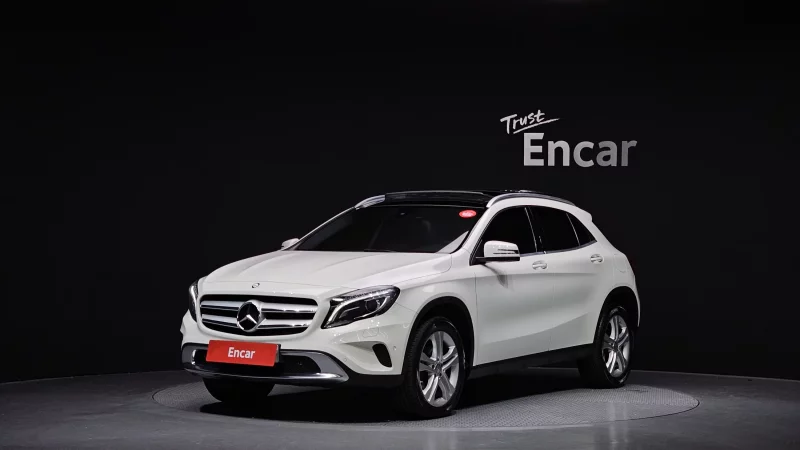 Mercedes-Benz GLA-Class