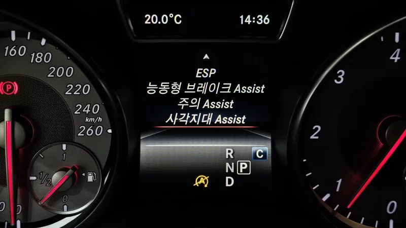 Mercedes-Benz GLA-Class