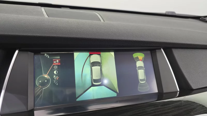 BMW 5-Series Gran Turismo