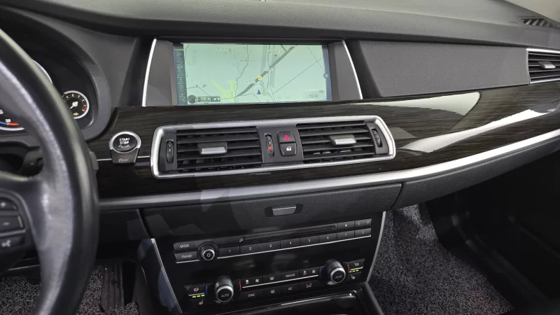 BMW 5-Series Gran Turismo