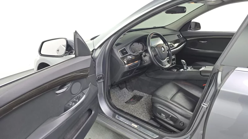 BMW 5-Series Gran Turismo