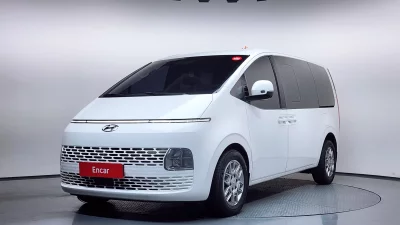 Hyundai Staria