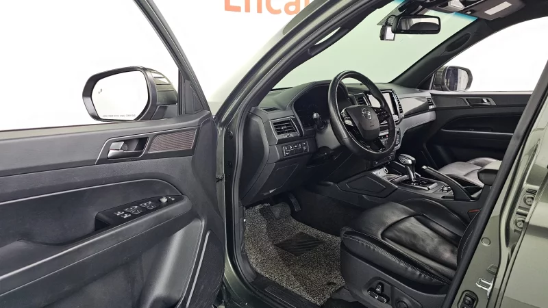 SsangYong Rexton Sports