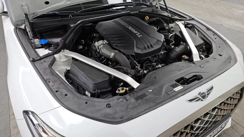 Genesis G70