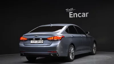 Hyundai Genesis
