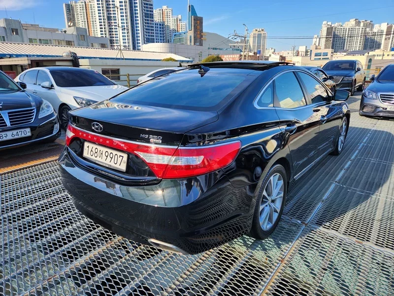 Hyundai Grandeur