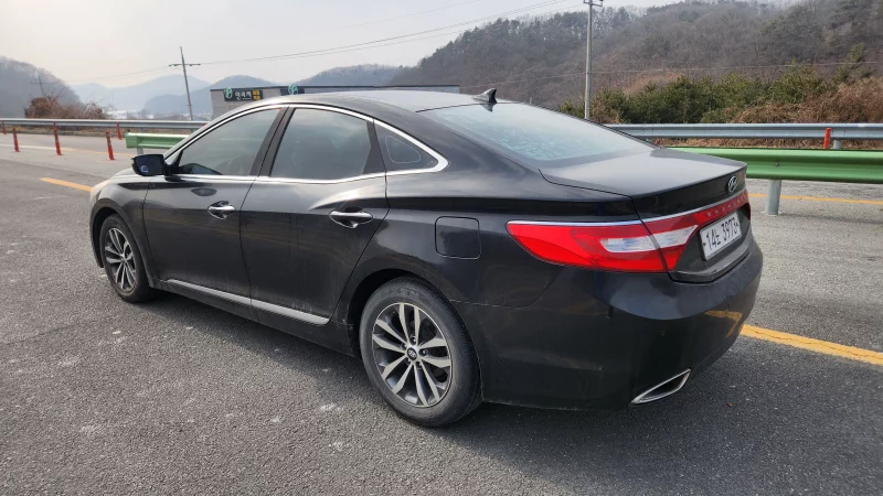 Hyundai Grandeur