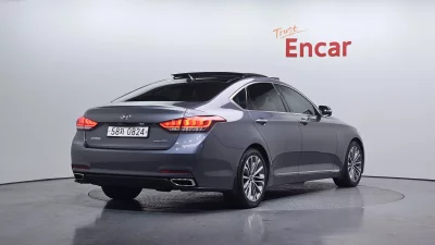 Hyundai Genesis