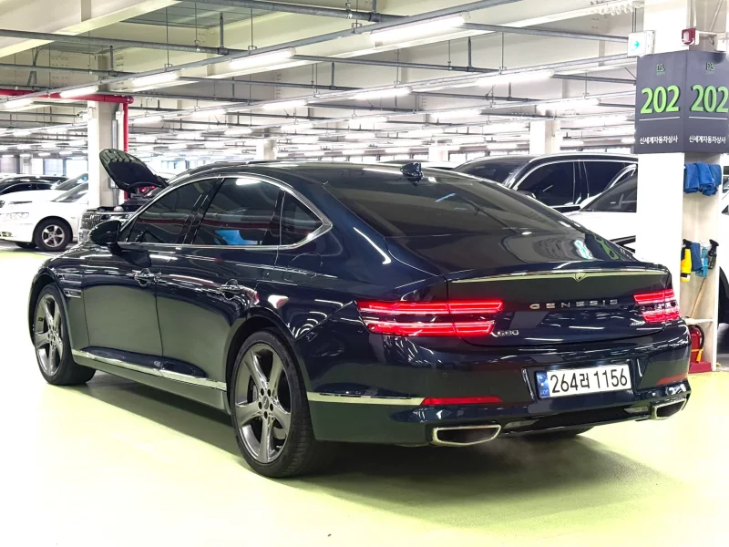 Genesis G80