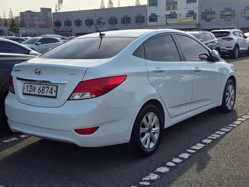 Hyundai Accent