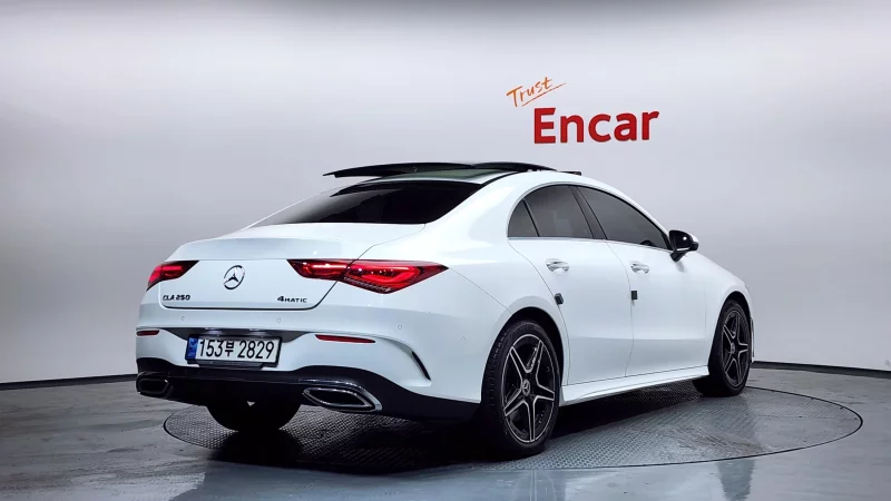 Mercedes-Benz CLA-Class