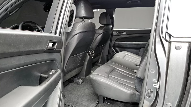 SsangYong Rexton Sports