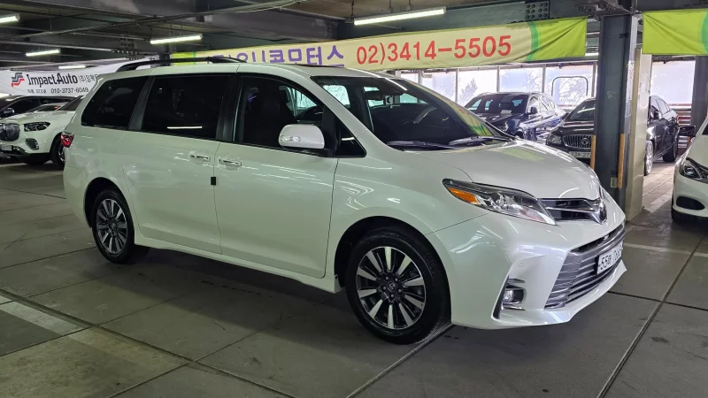 Toyota SIENNA