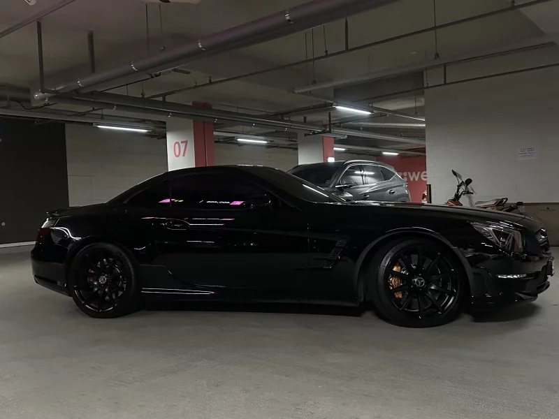 Mercedes-Benz SL-Class