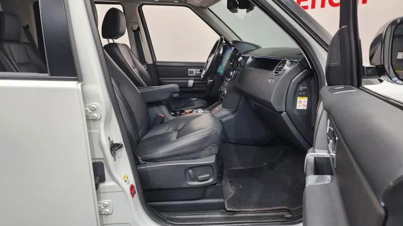 Land Rover DISCOVERY