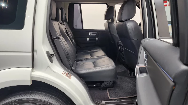 Land Rover DISCOVERY